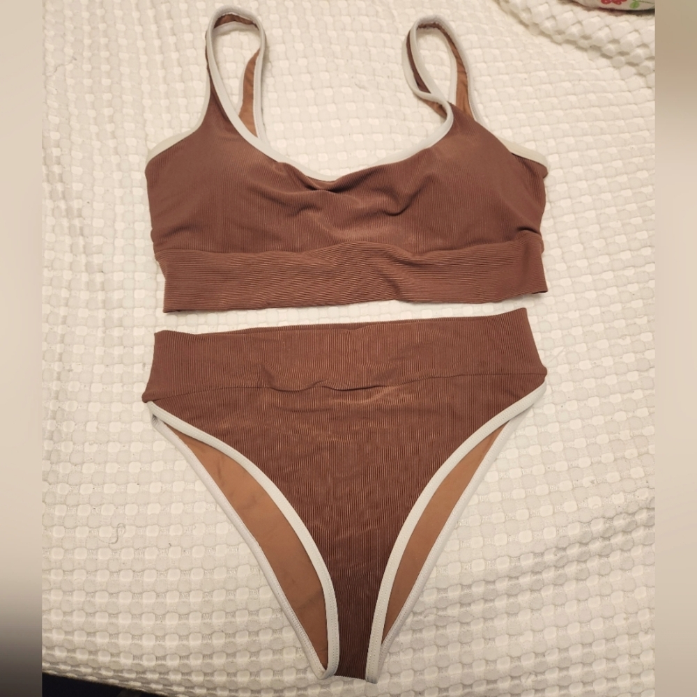 Lain Snow 2 Piece Color Toast Bikini Set